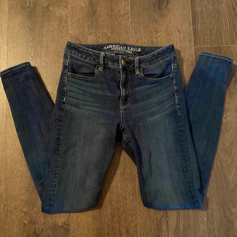 American Eagle Outfitters Hi-Rise Skinny Jeans